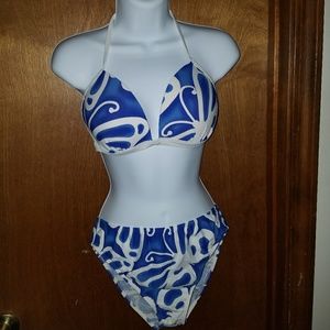 Venus NWOT Butterfly Bikini Top, Bottom and Wrap